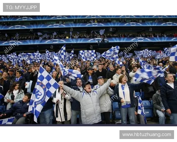 大卫路易斯重返欧冠蓝桥进球